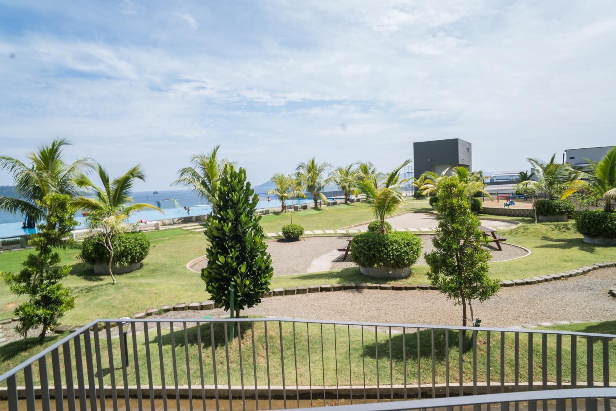 Petronella Suites Apartment @ Jesselton Quay Кота Кинабалу Екстериор снимка