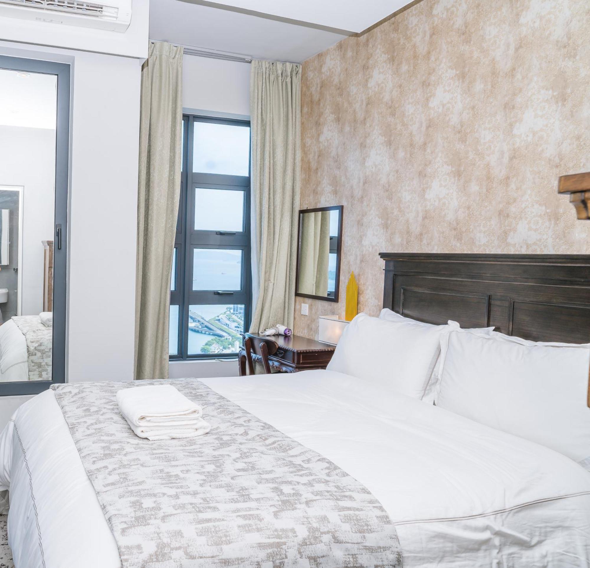 Petronella Suites Apartment @ Jesselton Quay Кота Кинабалу Екстериор снимка
